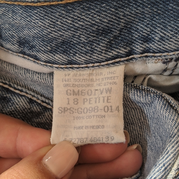 Vintage Lighter Wash Gitano Mom Jeans - Picture 7 of 8